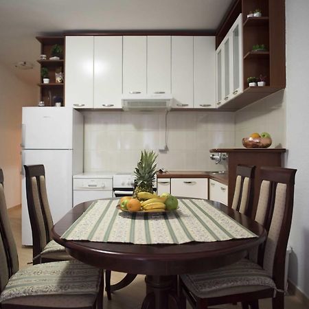 Apartamento Porodicni Sveti Stefan Exterior foto